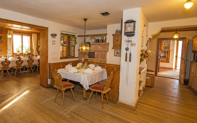 Hotel-Gasthof Adler