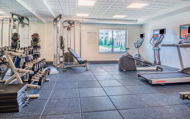 Holiday Inn Express Hotel & Suites Bismarck by IHG