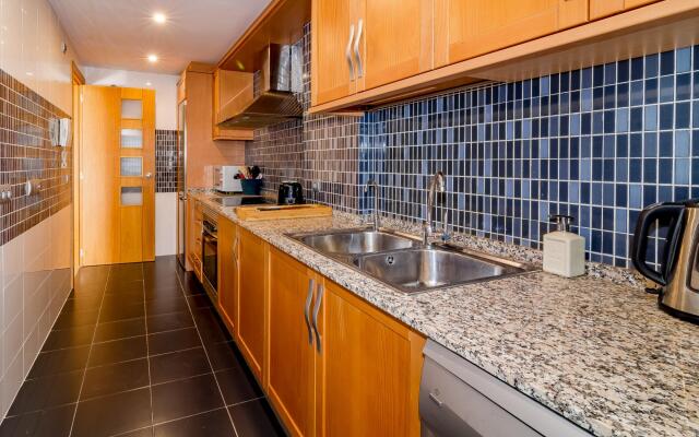 GH-Modern 2 bed apartment with Pool in Estepona