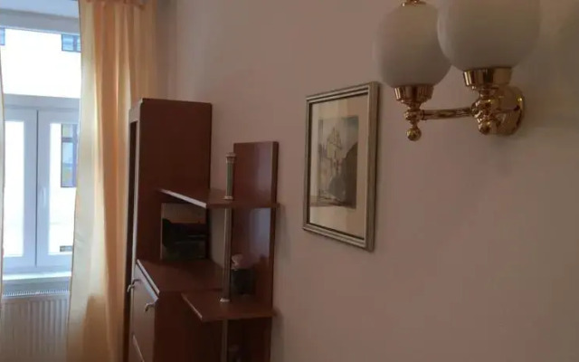 Apartment by the Park