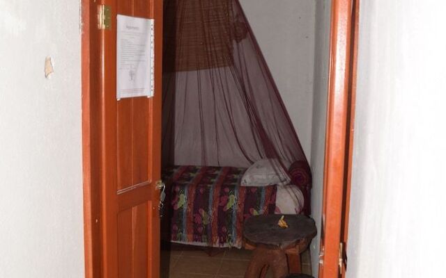 Camping Hostal El Árbol de la Vida