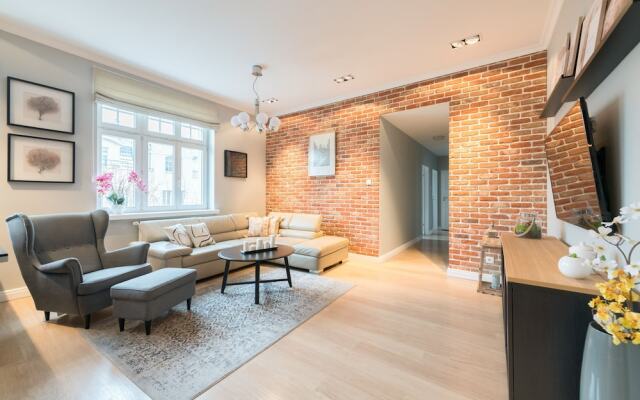 Dom & House - Monte Cassino 49 Supreme