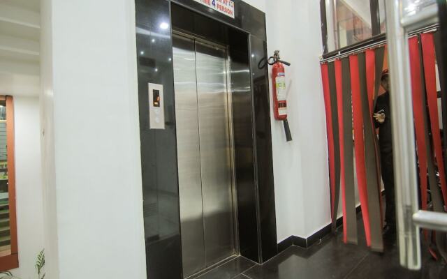 OYO 9242 Le-Leisure Hotel