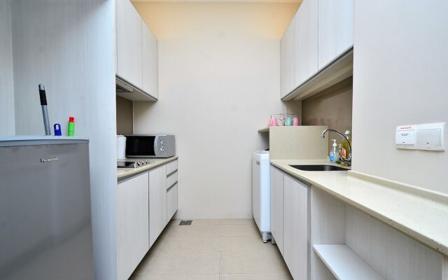 D'Home Stay at Swiss Garden Residence