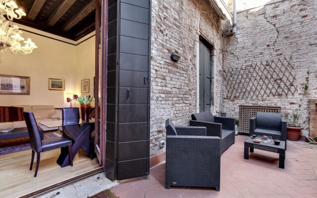 Bosso Palace Venetian Apartment