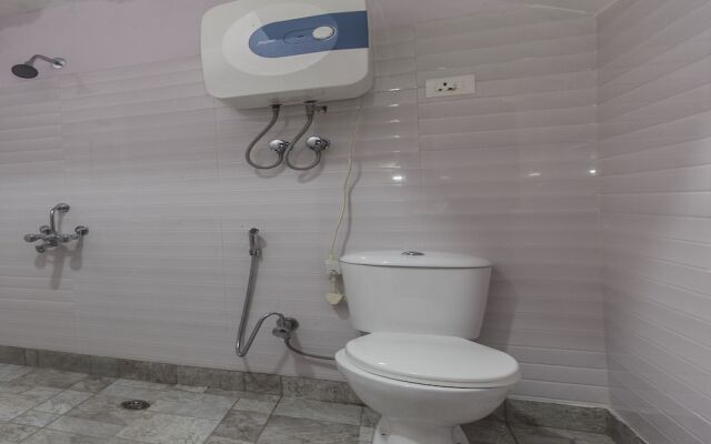 OYO 12335 Hotel Milestone
