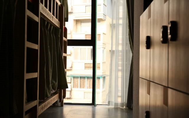 International Fairy View Hostel - Airport