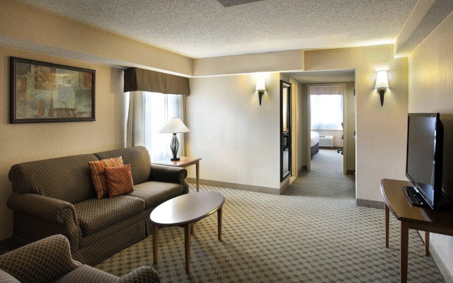 The Alloy King of Prussia - a DoubleTree by Hilton