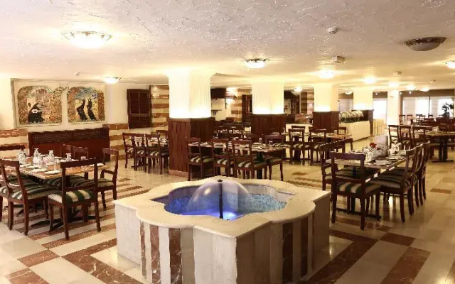 Rum Art Hotel