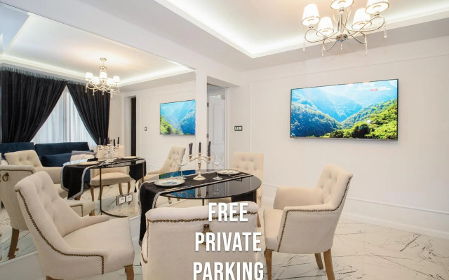 Paradise Center Apartment 2