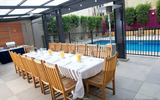 Hotel Indigo Melbourne on Flinders by IHG