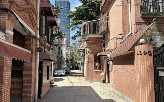 Shanghai Hills& Art Suite 16