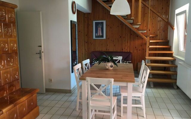 Mella Holiday House