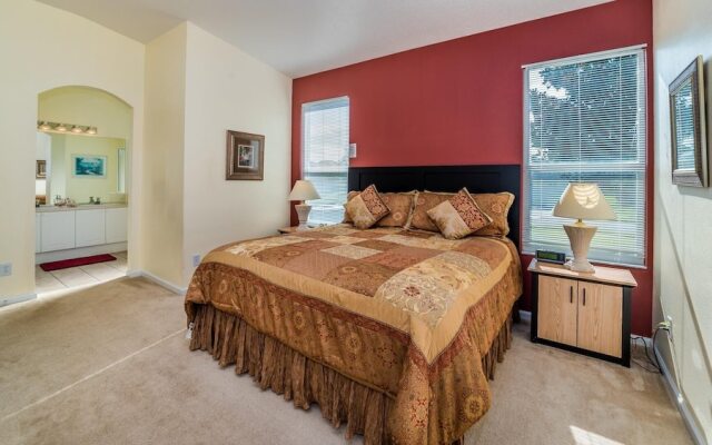 8147 fan Palm way