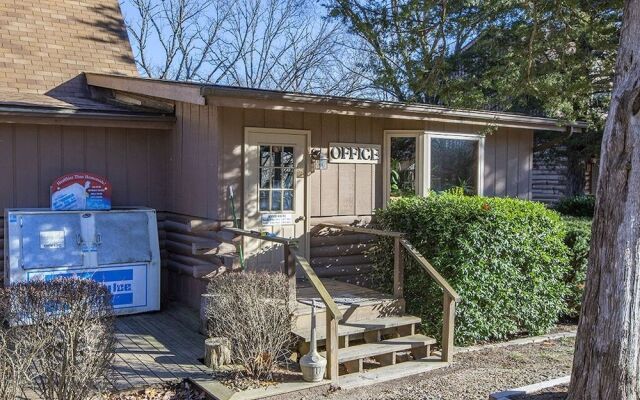 Bar M Resort & Campground