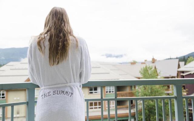 Summit Lodge Boutique Hotel