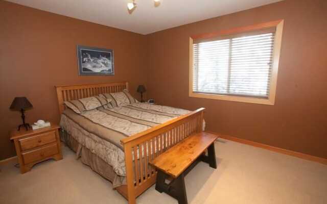 Keremeos Creek Crossing by Apex Accommo