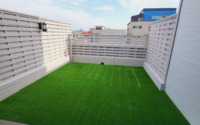 Hotel raza b