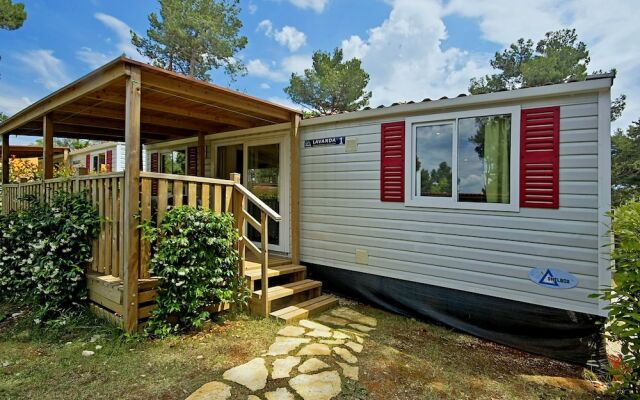 Camping Adria Mobile Homes in Brioni