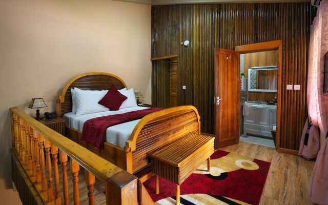 Maaha Beach Resort
