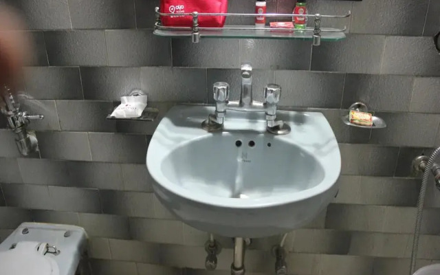 Oyo 518 Hotel Sundeep Inn