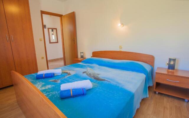 Apartmani Komešić