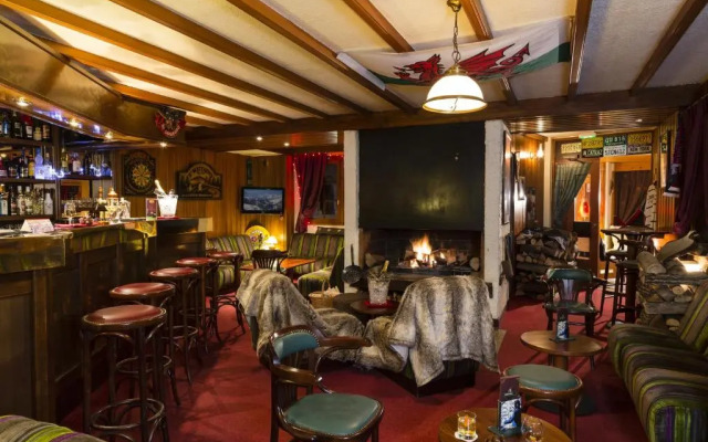 Hotel du Bourg