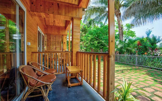 The Lazy Cabanas