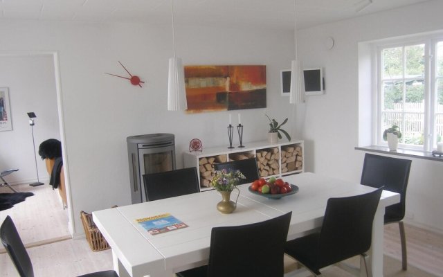 Amazing Home in Beddingestrand With 4 Bedrooms, Sauna and Wifi