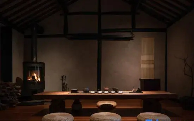 Yinlu Tongli House