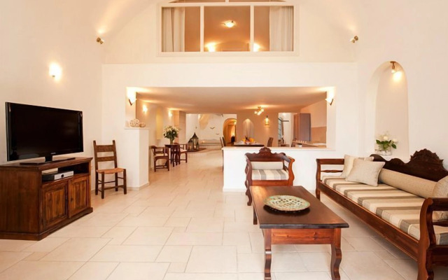 Galaxy Suites & Villas