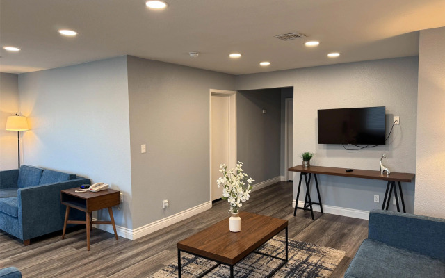 Studio 6 Suites Las Vegas, NV – Tropicana