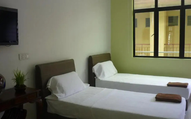 Hotel Paka INN