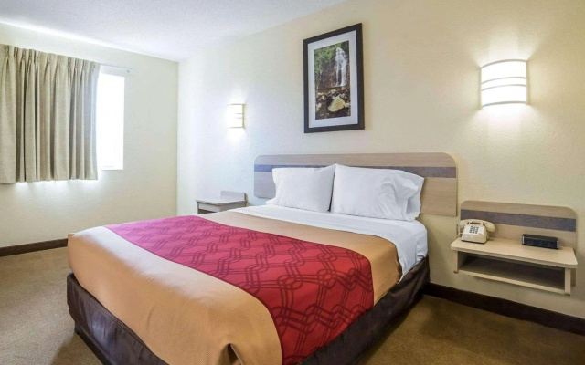 Econo Lodge Belle Fourche
