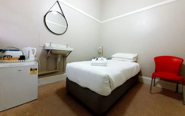 Royal Hotel West Wyalong