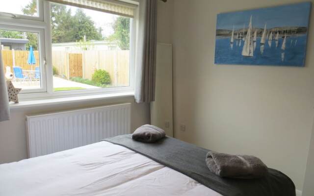 Friends Holiday Bungalow