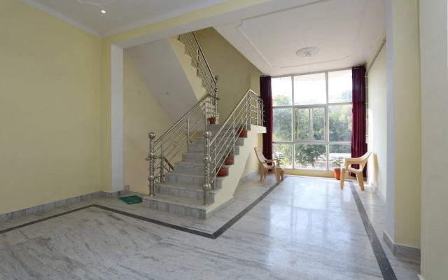 OYO 24735 Hotel Khush Khush