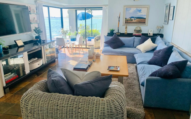 185 on Beach Boutique Suites and Apartments