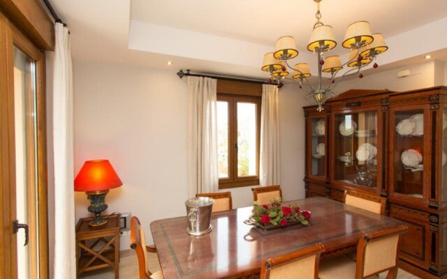 Villa Las Lomas De Marbella