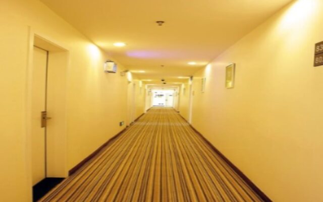 7Days Inn Yueyang Middle Balin Road