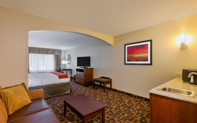 Holiday Inn Express Salinas by IHG