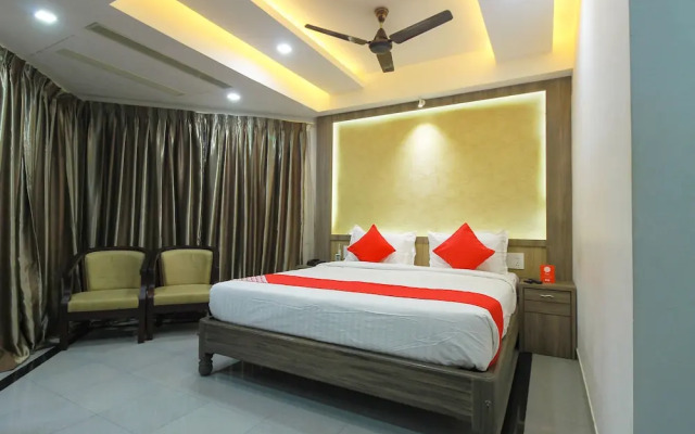OYO 28567 Krishna Holiday Village