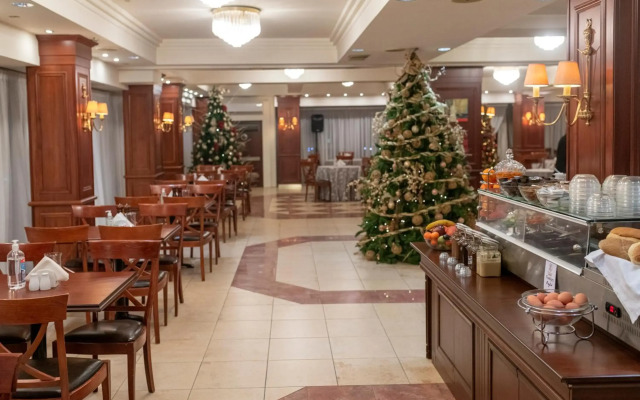 Lingos Hotel
