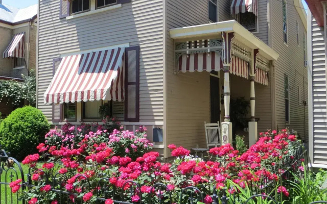 Weller Haus Bed, Breakfast & Event Center