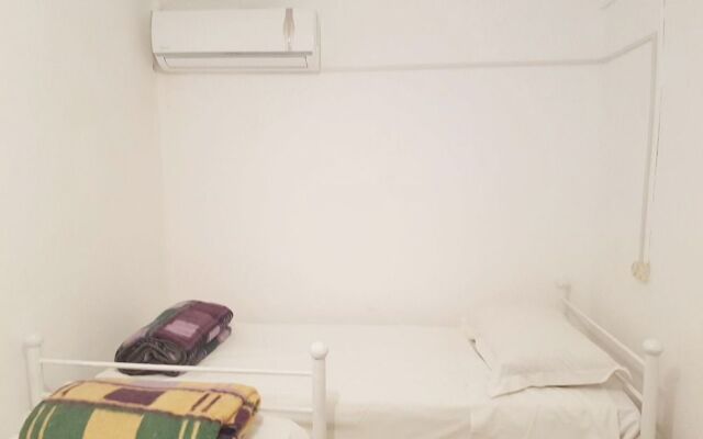 Majorelle Hostel