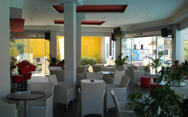 Letsos Hotel