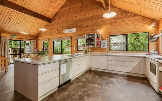 Altamont Lodge