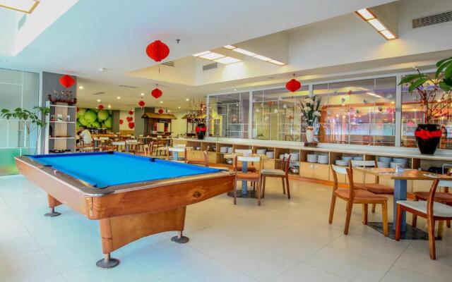 HARRIS Hotel Pontianak
