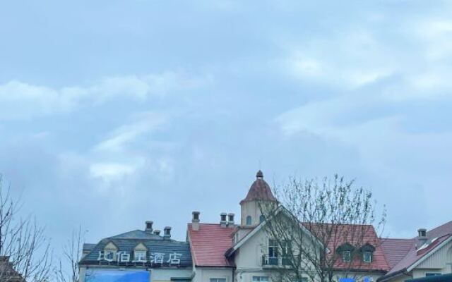 Hotels in Belas