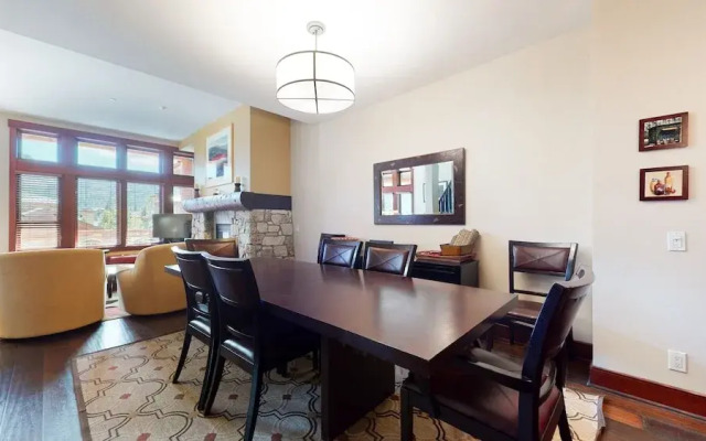 Juniper Crest 1 4 Bedroom Townhouse by RedAwning